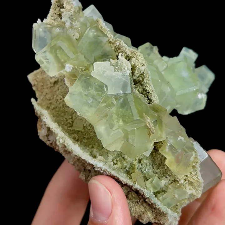 Natural Green Cubic Fluorite, Mineral Specimen:Xianghualing,Hunan (100*80*45MM) image
