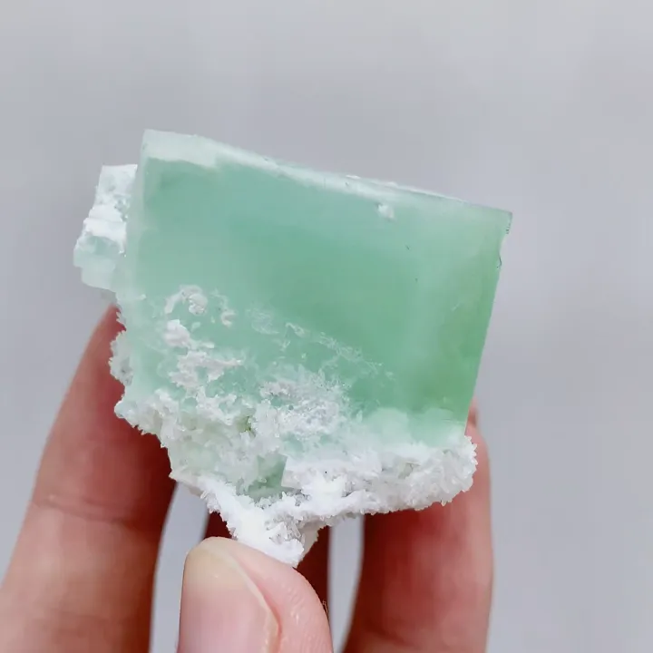 Natural Green Cubic Fluorite, Mineral Specimen:Xianghualing,Hunan (35*35*35MM) - image 3