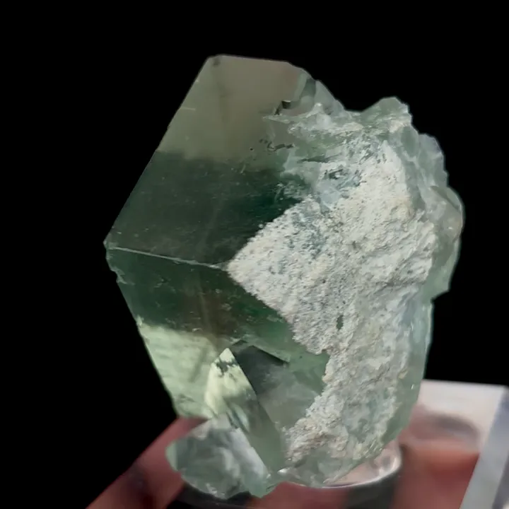 Natural Green Cubic Fluorite , Mineral Specimen:Xianghualing,Hunan (55*40*50MM) - image 4