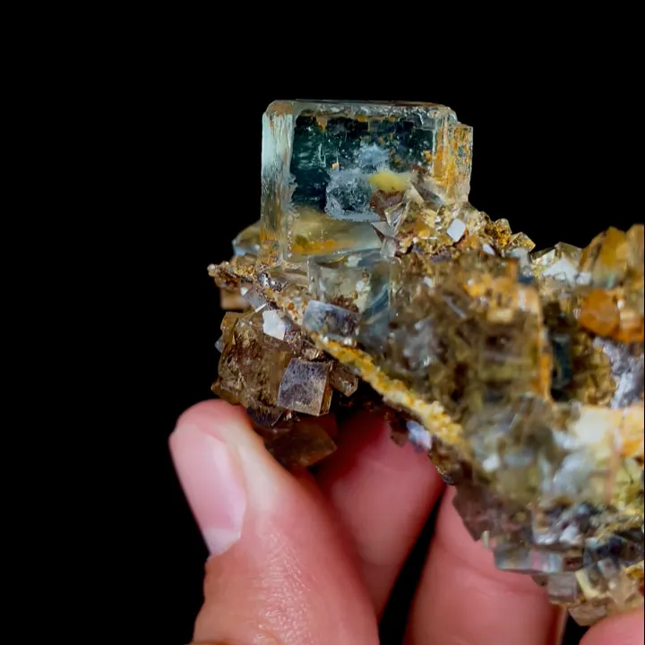 Natural Green Cubic Fluorite, Mineral Specimen:Xianghualing,Hunan (60*25*35MM) image
