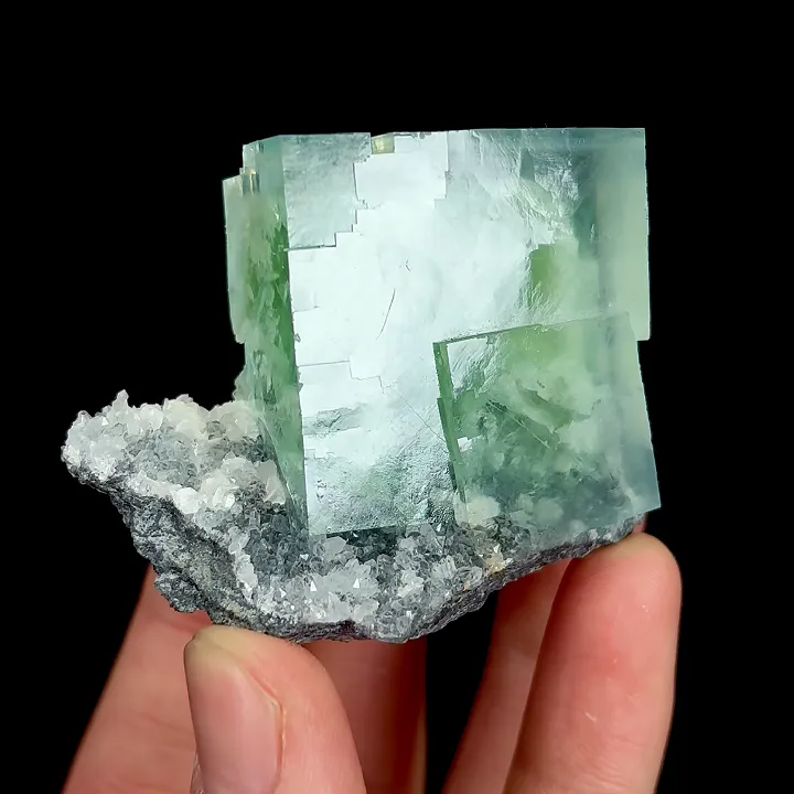 Natural Green Cubic Fluorite, Mineral Specimen:Xianghualing,Hunan (60*45*40MM) - image 2