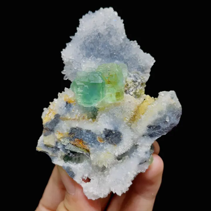 Natural Green Cubic Fluorite & Quartz, Mineral Specimen: Fujian,China (65*90*65MM) image