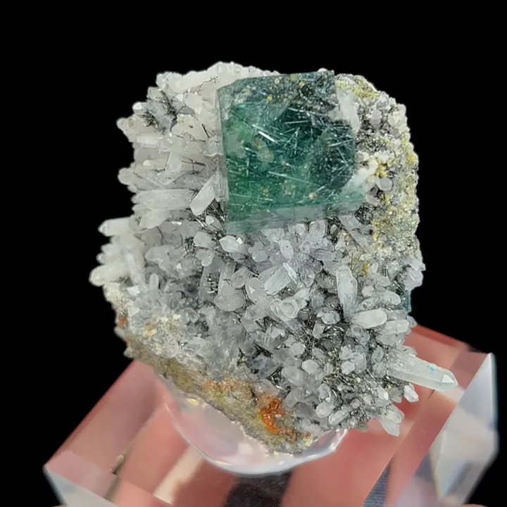 Natural Green Cubic Fluorite with Bismuthinite and Quartz Cluster, Mineral Specimen:Yaogangxian,Hunan (45*25*40MM) image