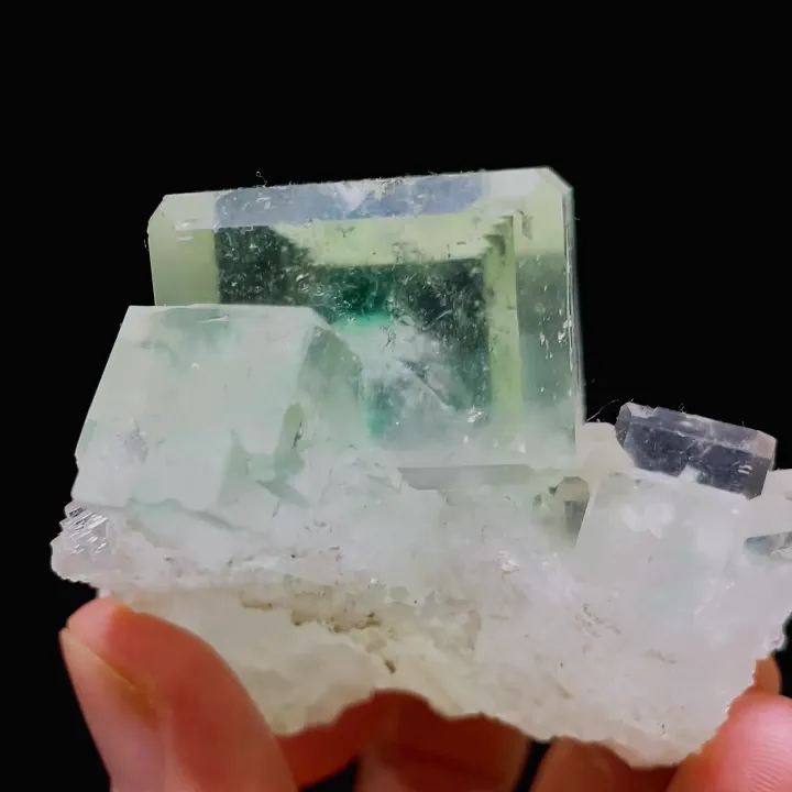 Natural Green Cubic Fluorite,Mineral Specimen:Zhejiang,China (55*60*45MM) - image 4
