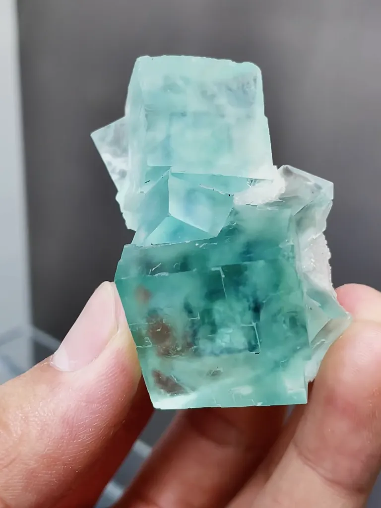 Natural Green Cubic Phantom Fluorite comes from Yaogangxian,Hunan 30*50*30MM - image 4