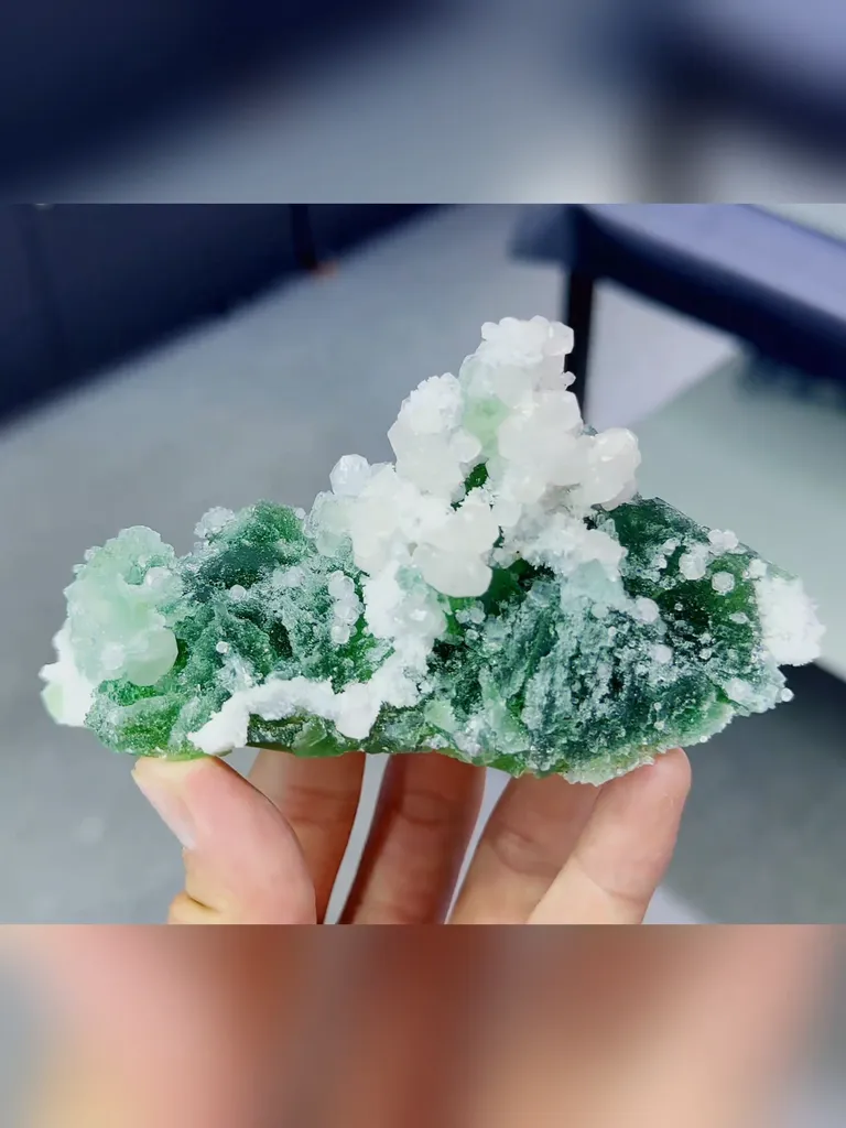 Natural Green Fluorite and Calcite coexist comes from Fujian,China 150*30*65MM - image 6