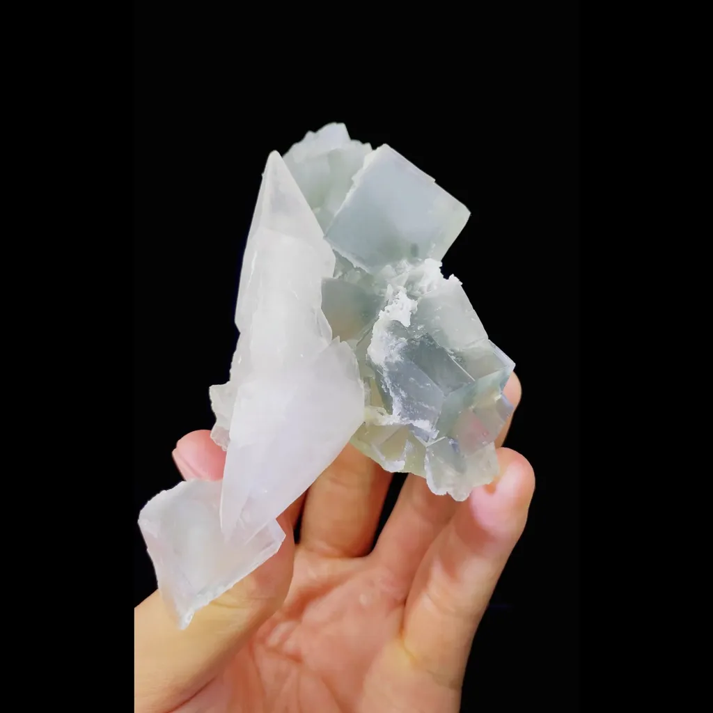 Natural Green Fluorite and Calcite comes from Hunan,China 55*110*35MM - image 3