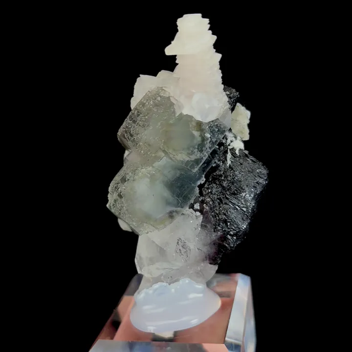 Natural Green Fluorite and Calcite Cubes, Mineral Specimen:Xianghualing,Hunan (45*50*85MM) image