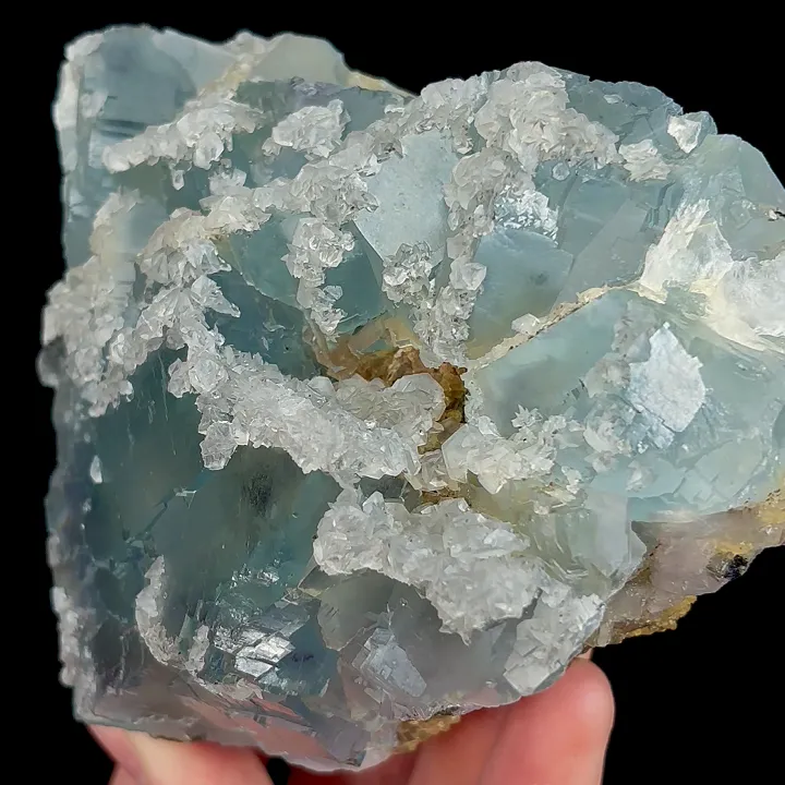 Natural Green Fluorite and Calcite, Mineral Specimen:Xianghualing,Hunan (110*85*50MM) - image 3