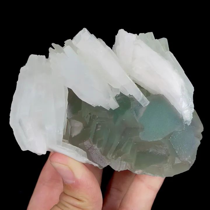 Natural Green Fluorite and Calcite, Mineral Specimen:Xianghualing,Hunan (90*65*55MM) - image 4