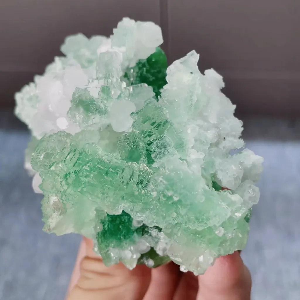 Natural Green Fluorite and Calcite Symbiosis comes from Fujian, 95*55*45MM - image 4