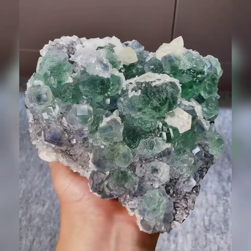 Natural Green Fluorite and Calcite Symbiosis comes from Fujian,China 130*130*55MM - image 2