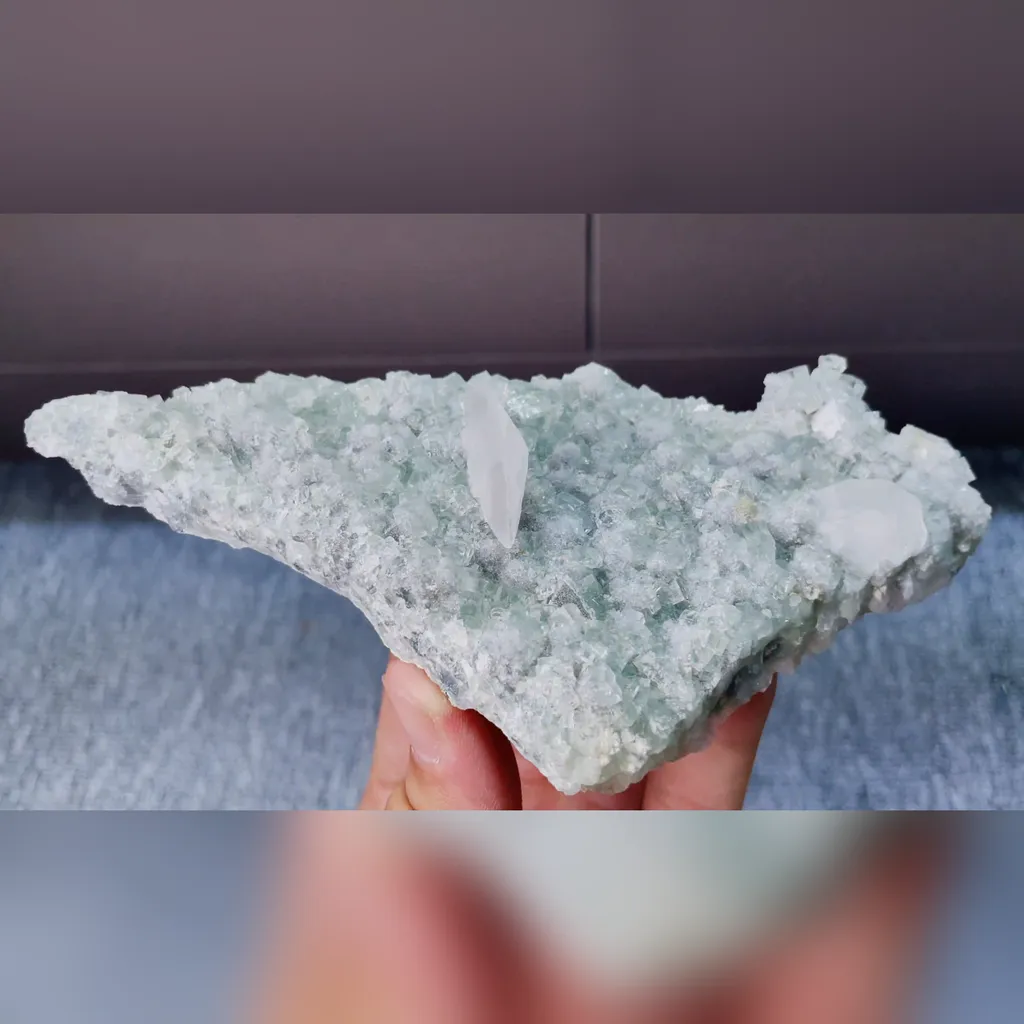 Natural Green Fluorite and Calcite Symbiosis comes from Xianghualing,Hunan 160*75*30MM - image 3