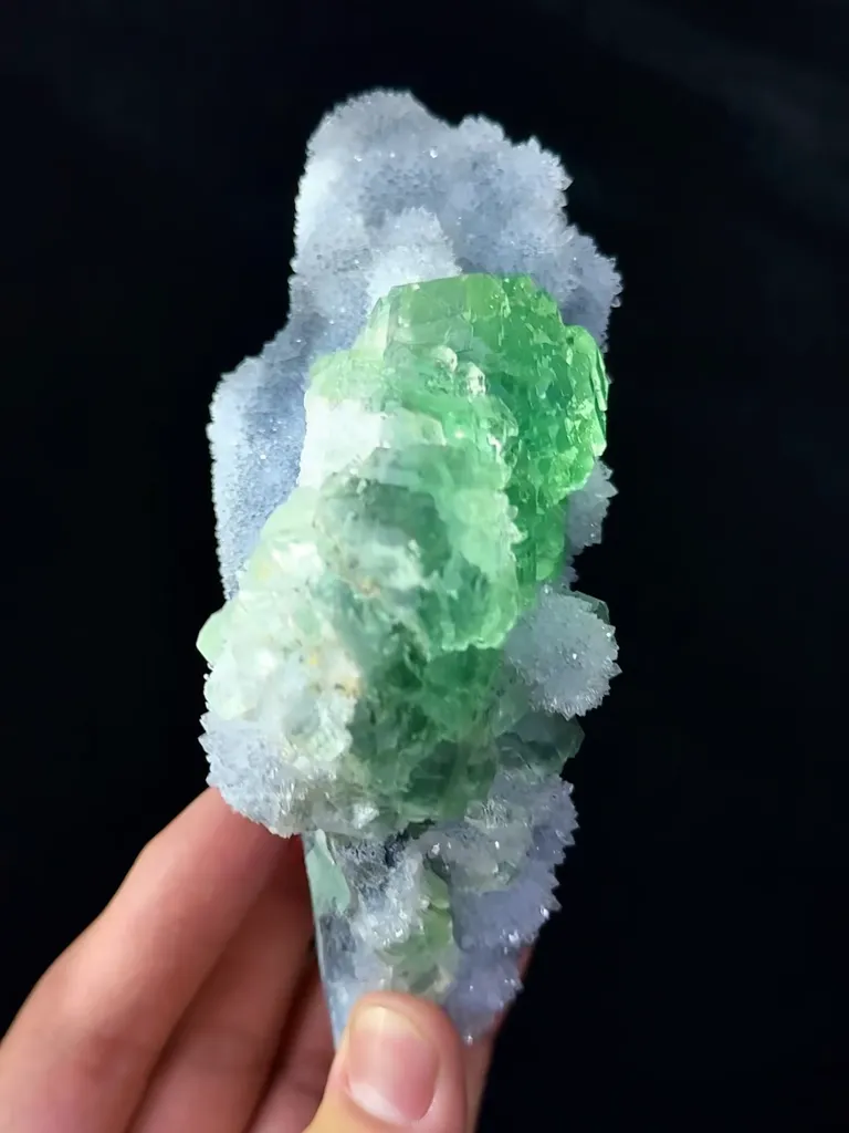 Natural Green Fluorite and Crystal Coexist comes from Xianghualing,Hunan  130*75*45MM - image 4