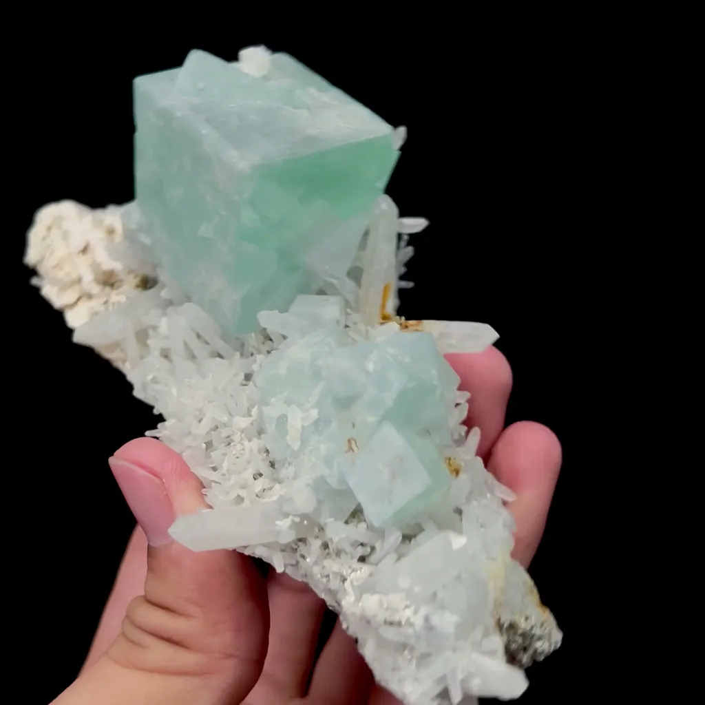 Natural Green Fluorite and Crystal Mineral Specimen,High Quality Specimen,YAO GANG XIAN,HUNAN,CHINA(130*60*56mm) - image 3