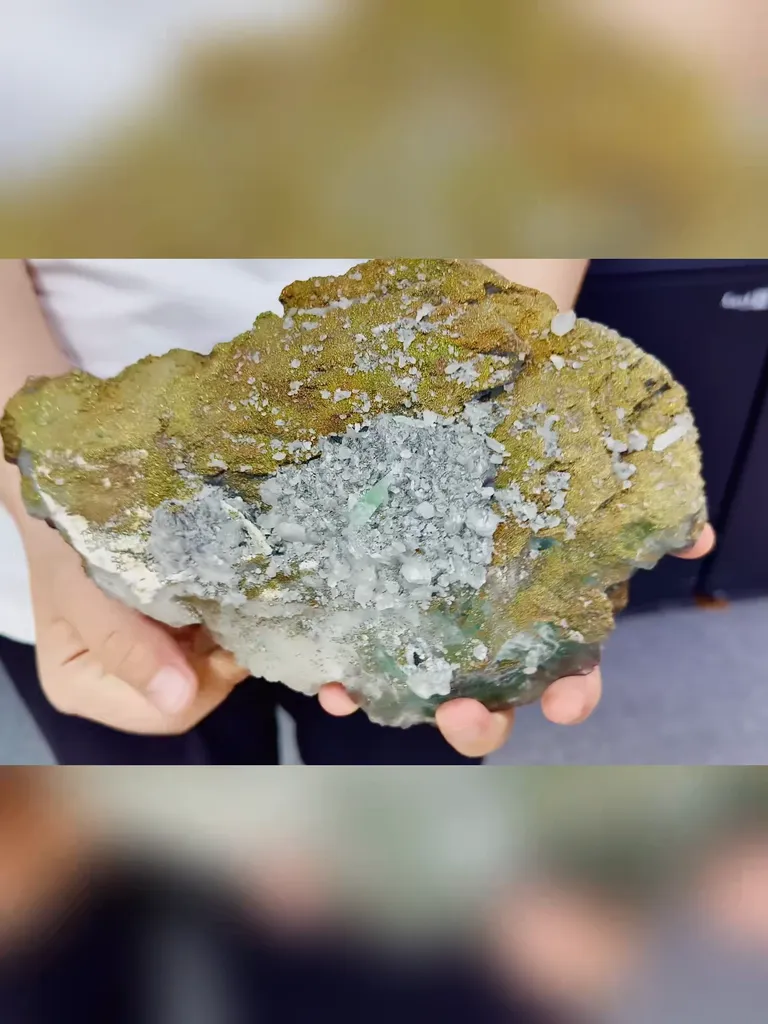 Natural Green Fluorite and Pyrite Occur Together comes from Fujian,China 220*15*80MM - image 3