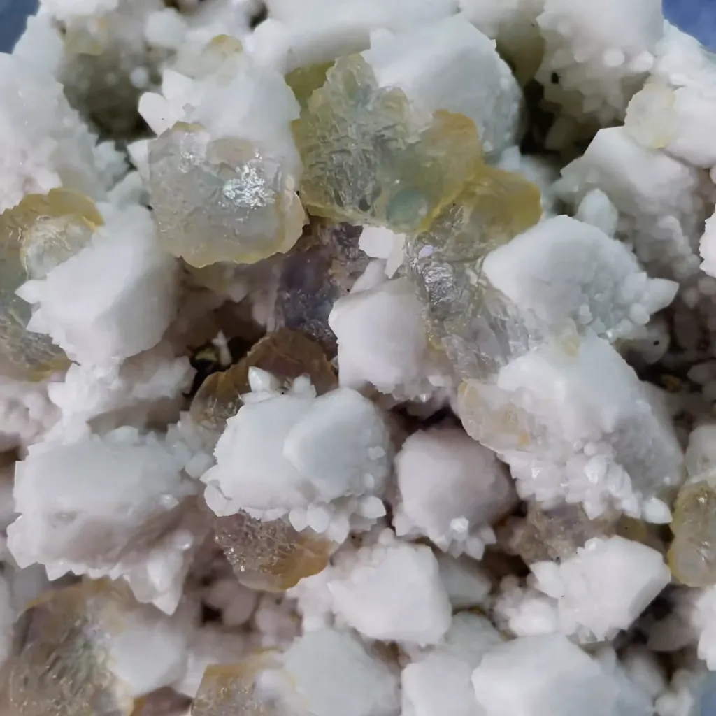 Natural Green Fluorite and Quartz Cluster comes from Inner Mongolia,China 120*125*75MM - image 5