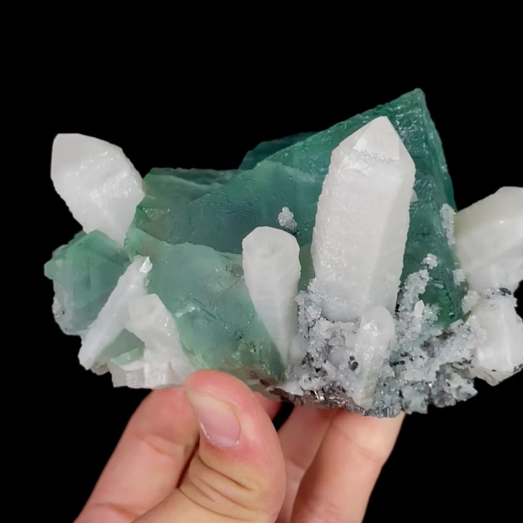 Natural Green Fluorite and Quartz, Mineral Specimen: Inner Mongolia,China (115*75*85MM) image