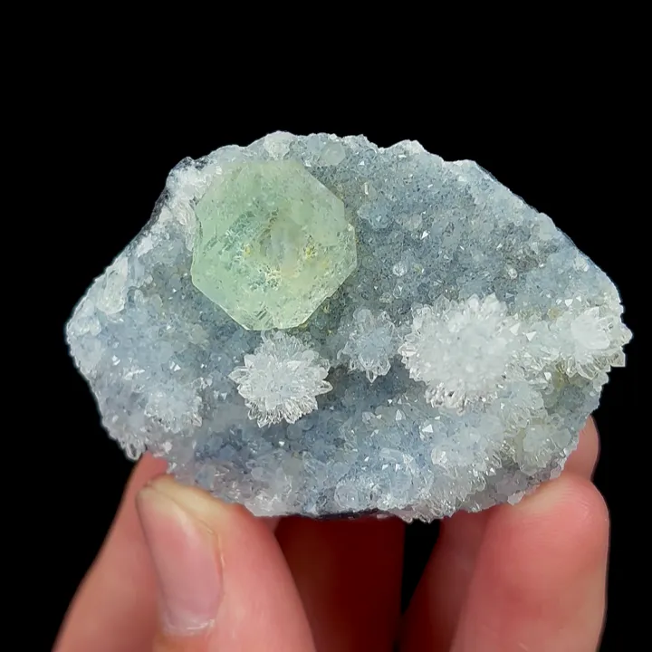 Natural Green Fluorite and Quartz, Mineral Specimen:Fujian,China (50*35*20MM) image