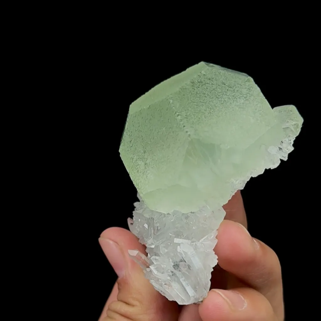 Natural Green Fluorite and Quartz, Mineral Specimen:Fujian,China (60*60*45MM) - image 3