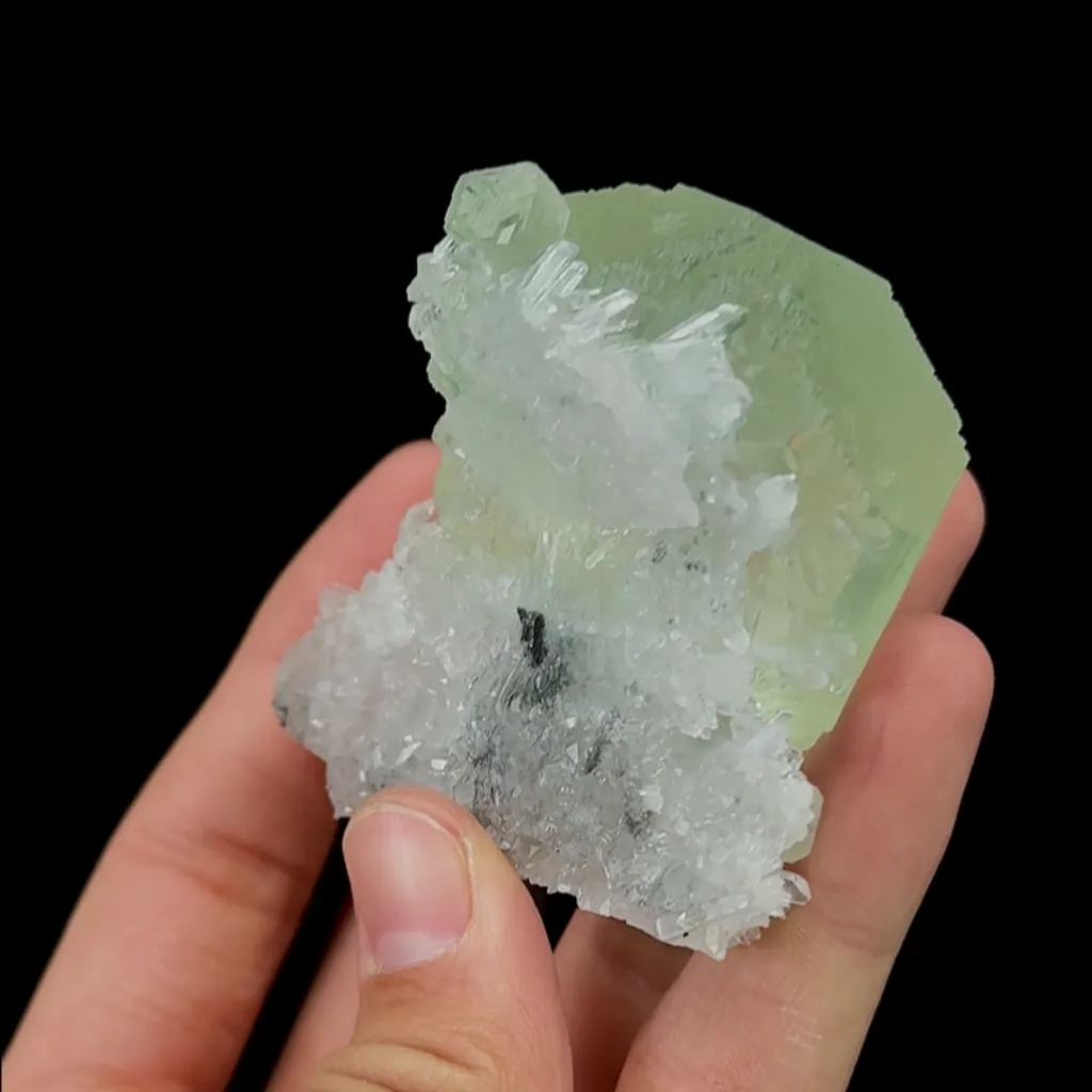 Natural Green Fluorite and Quartz, Mineral Specimen:Fujian,China (60*60*45MM) - image 5