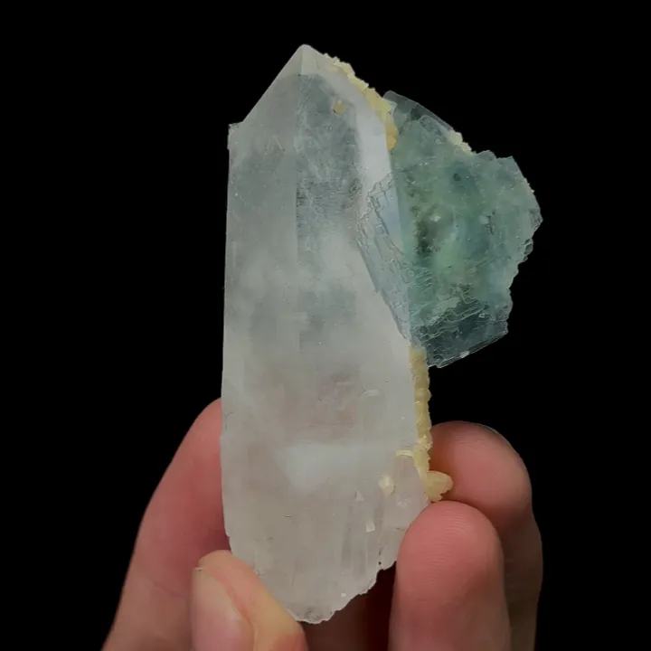 Natural Green Fluorite and Quartz, Mineral Specimen:Yaogangxian,Hunan (30*25*60MM) image