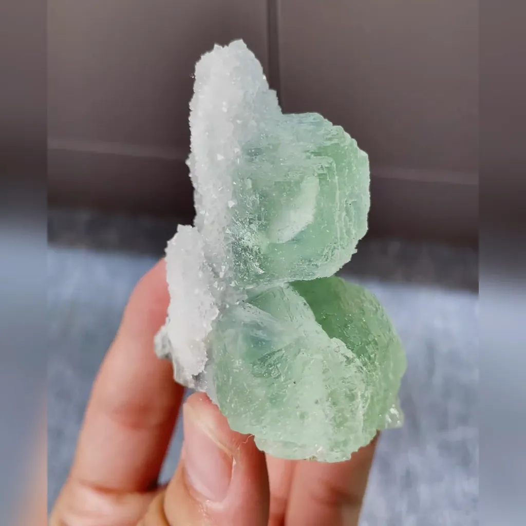 Natural Green Fluorite and Quartz Symbiosis comes from Fujian,China 40*45*65MM - image 3