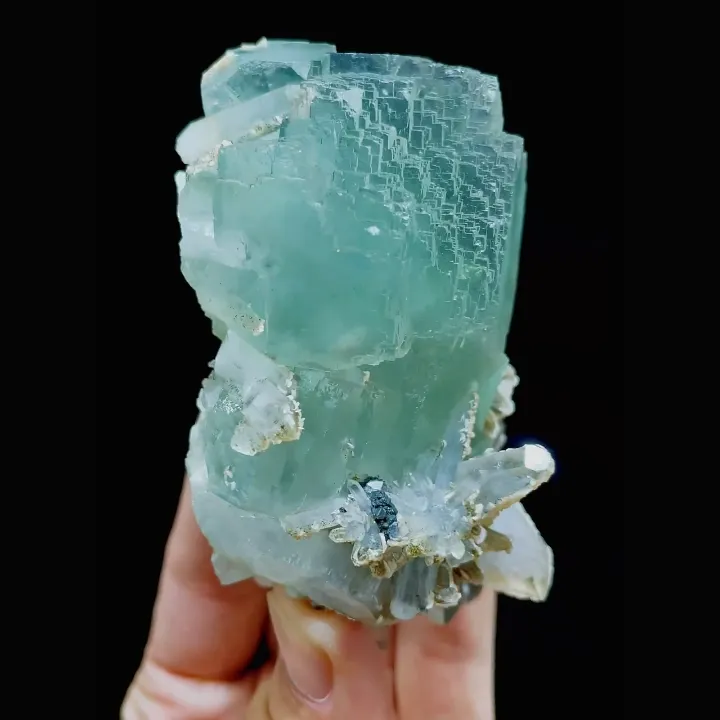 Natural Green Fluorite and Quartz Symbiosis comes from Xianghualing,Hunan 50*85*40MM - image 3