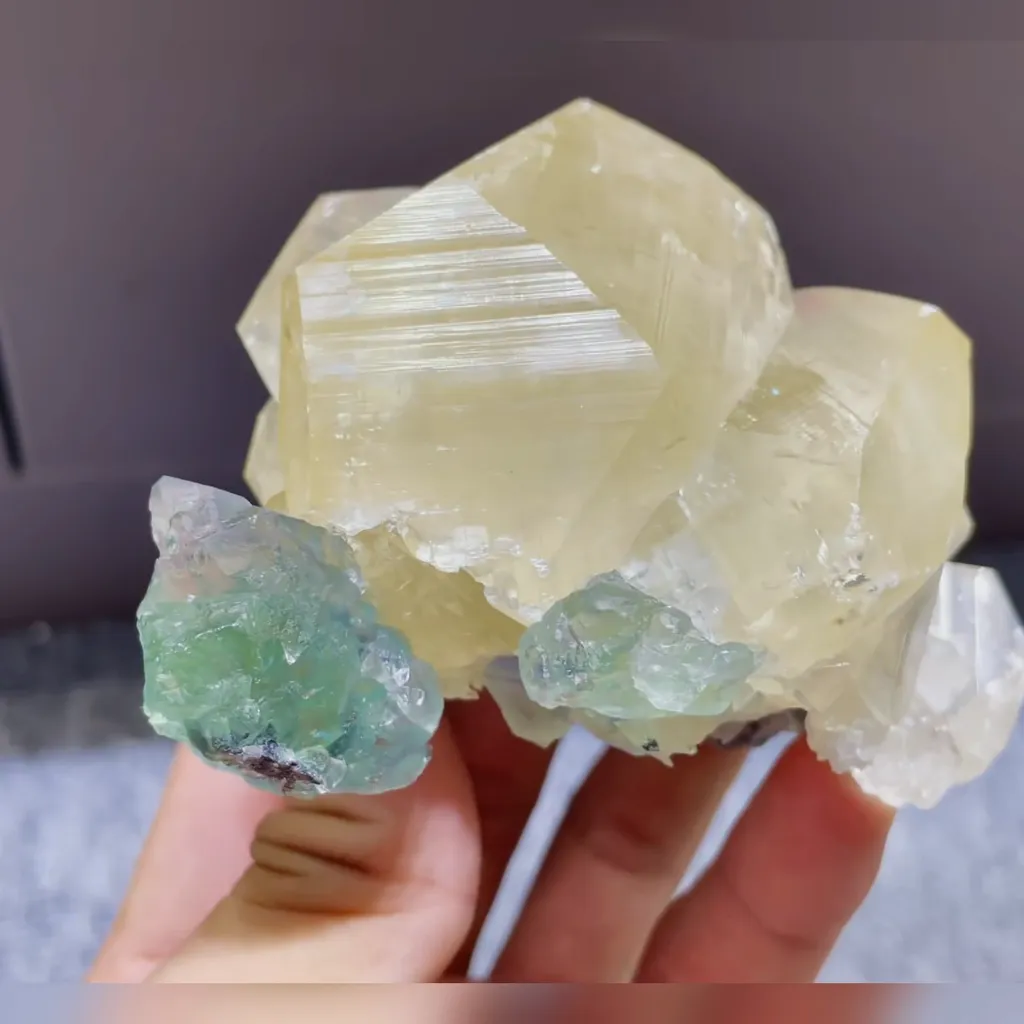 Natural Green Fluorite and Yellow Calcite Symbiosis comes from Fujian,China 85*65*70MM - image 4