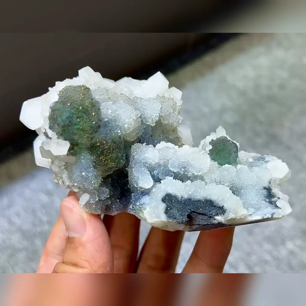 Natural Green Fluorite coexisting with Pyrite and Calcite comes from Fujian,China 100*65*40MM image