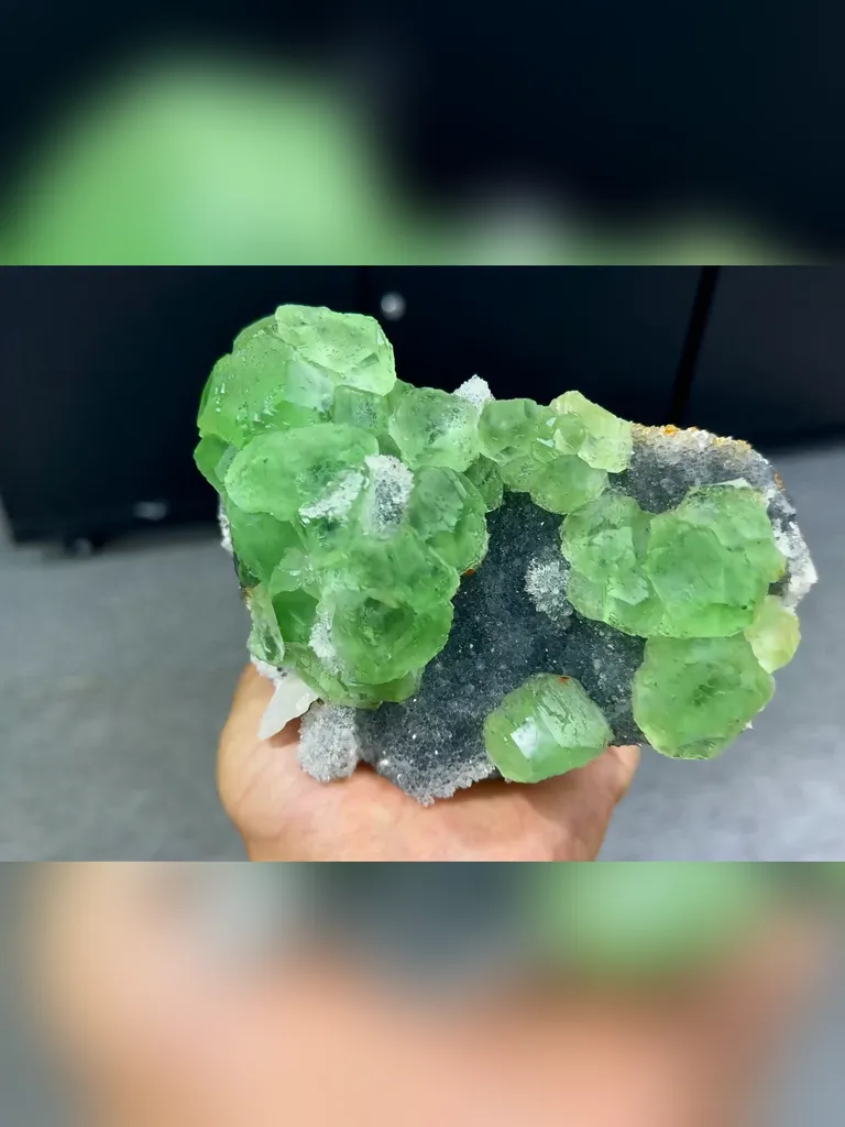 Natural Green Fluorite comes from Fujian,China 140*95*70MM - image 2