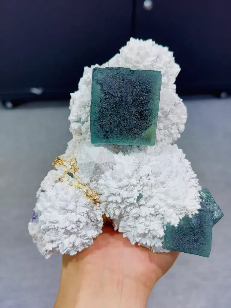 Natural Green Fluorite comes from Inner Mongolia,China 120*140*60MM image