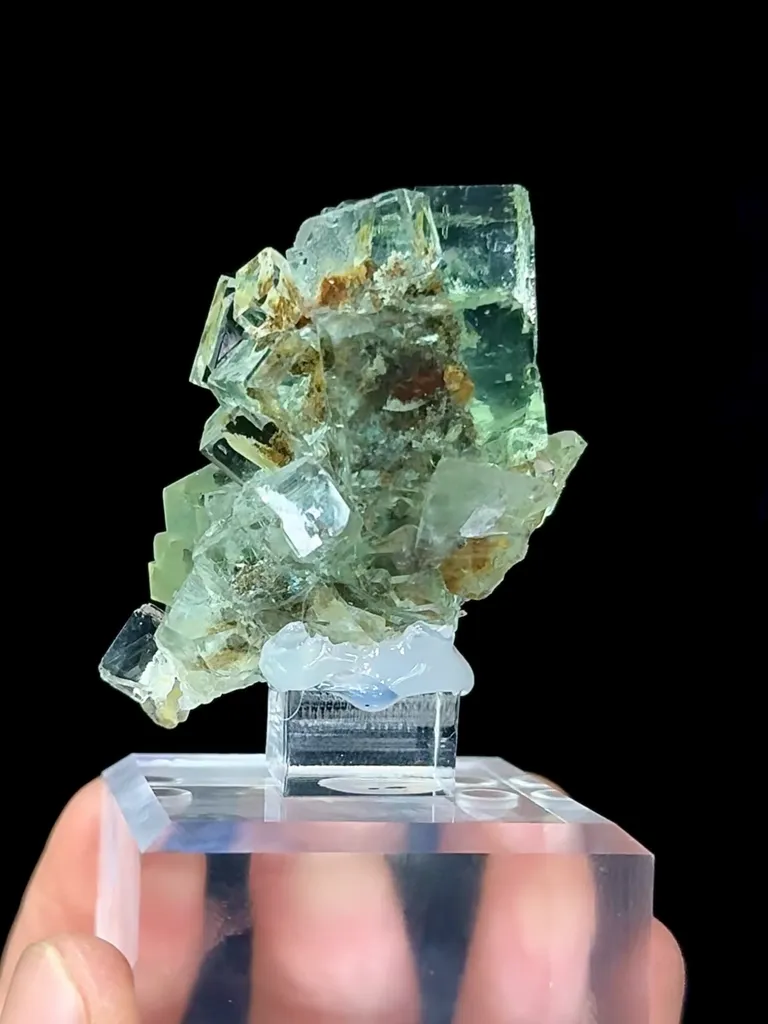 Natural Green Fluorite comes from Xianghualing, Hunan 30*25*40 MM - image 5