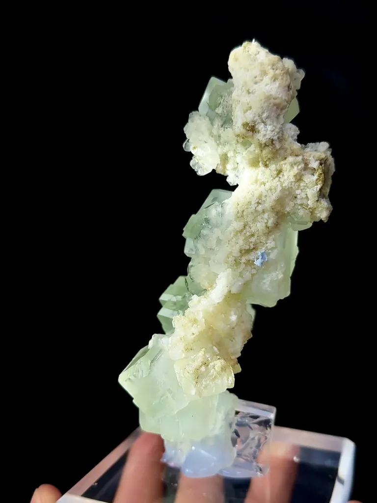 Natural Green Fluorite comes from Xianghualing, Hunan 70*45*120 MM - image 6