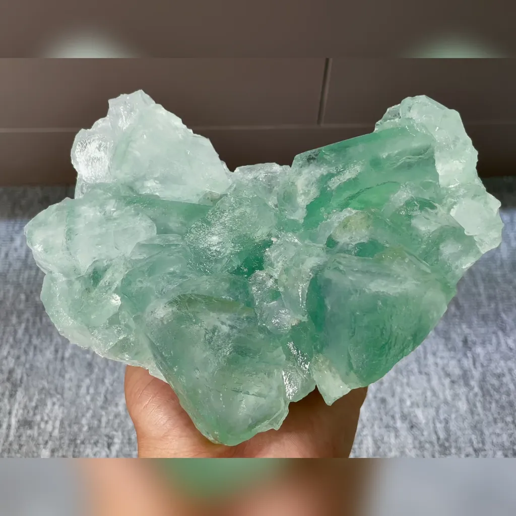 Natural Green Fluorite comes from Xianghualing,Hunan 150*120*60MM image