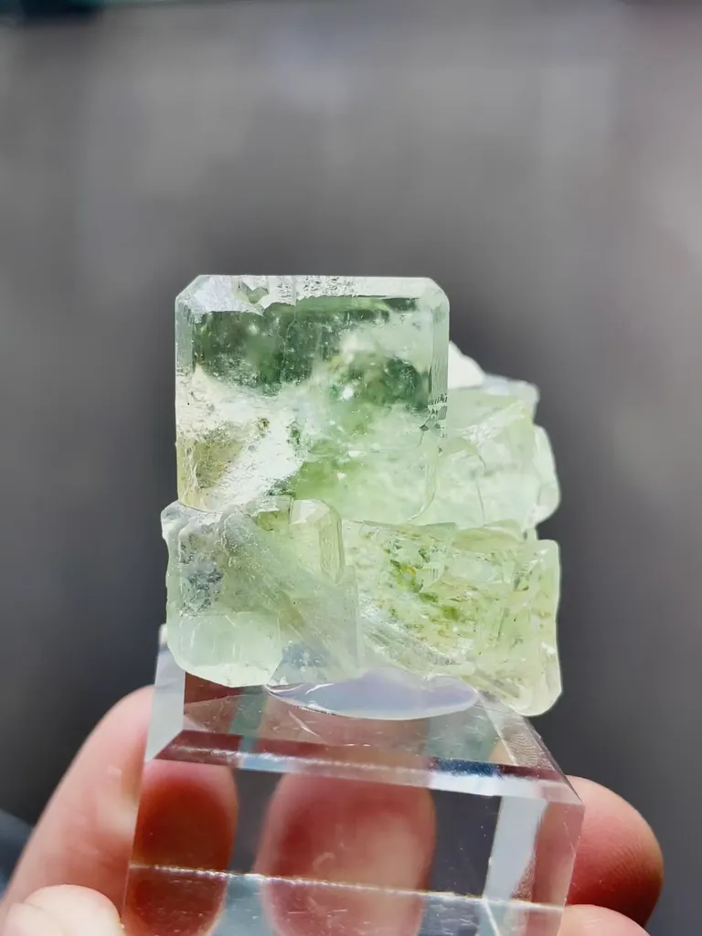 Natural Green Fluorite comes from Xianghualing,Hunan 30*30*25MM image