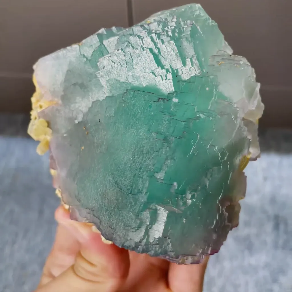 Natural Green Fluorite comes from Yaoganngxian,Hunan 90*90*55MM - image 2