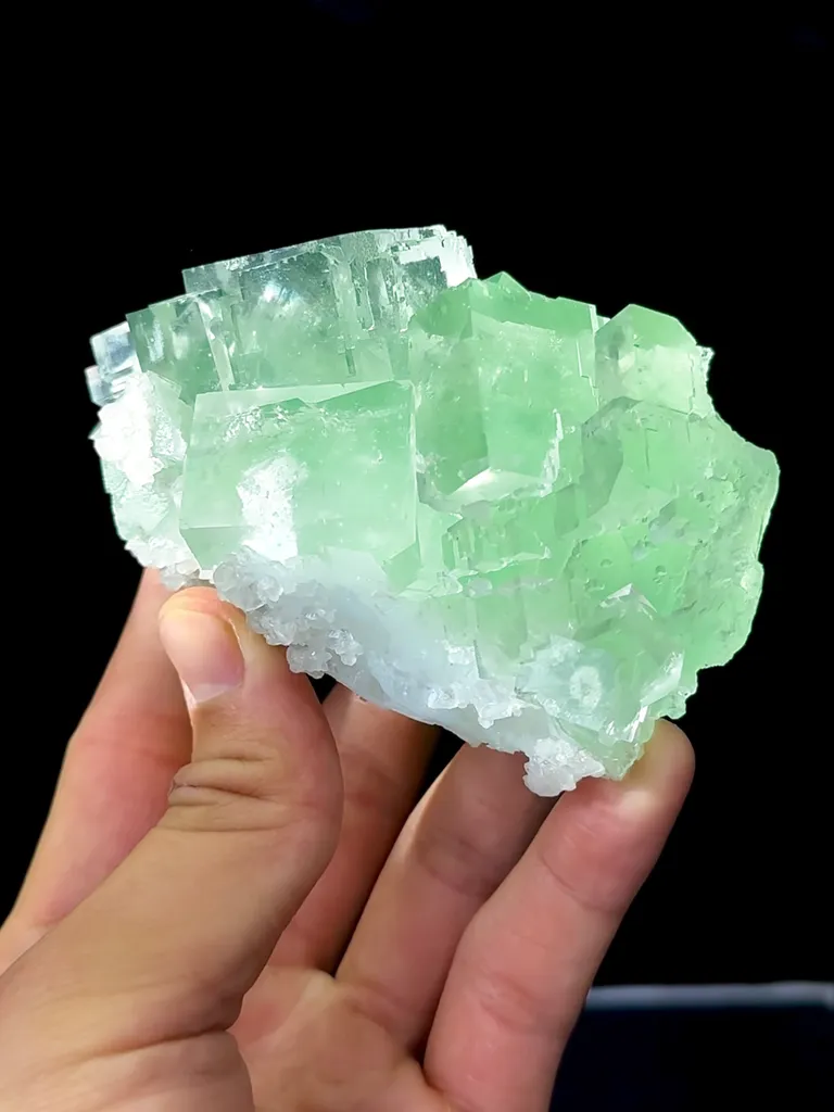 Natural Green Fluorite comes from Zhejiang,China 80*60*60MM - image 4