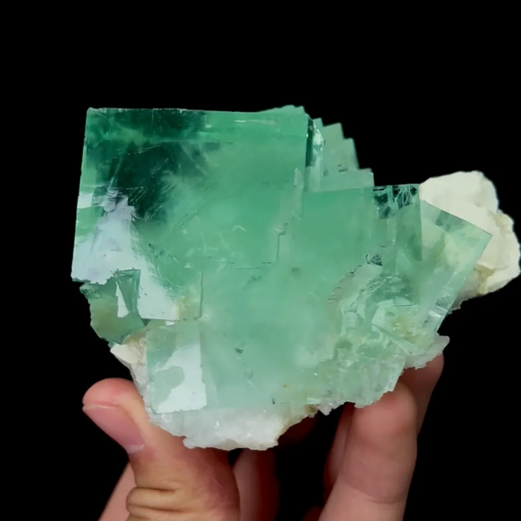 Natural Green Fluorite Ladder Pattern Mineral Specimen,Crystal Clear Green Fluorite:ZheJiang(85*80*65mm) - image 5