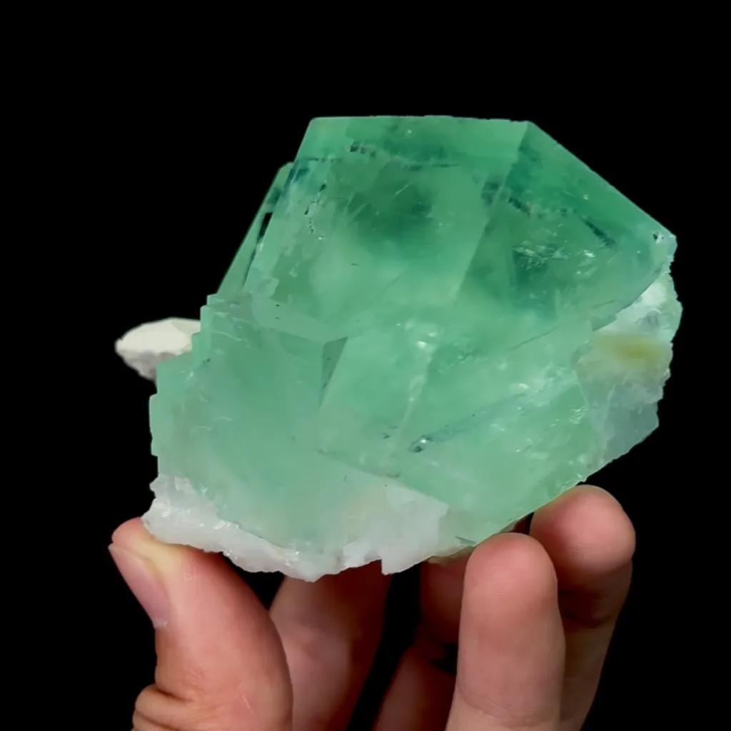Natural Green Fluorite Ladder Pattern Mineral Specimen,Crystal Clear Green Fluorite:ZheJiang(85*80*65mm) - image 3