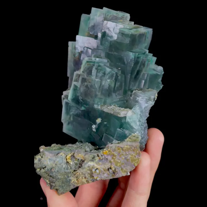 Natural Green Fluorite, Mineral Specimen: Yaogangxian,Hunan (65*125*70MM) image