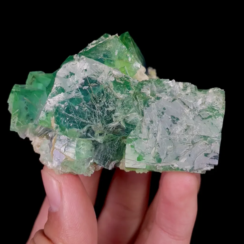 Natural Green Fluorite, Mineral Specimen: Yindu,Inner Mongolia (70*55*30MM) - image 4