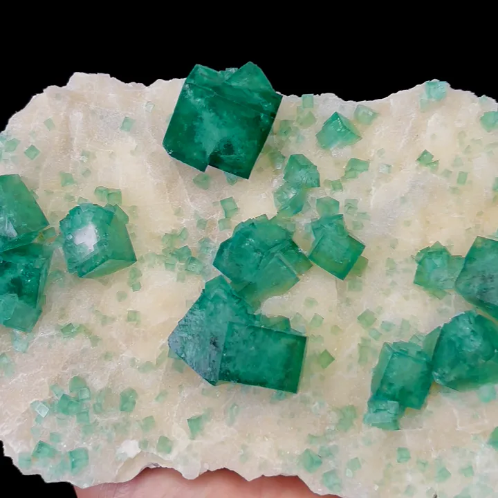 Natural Green Fluorite Mineral Specimen,High Quality Cube Specimen:Madagascar (170*100*44mm) - image 2