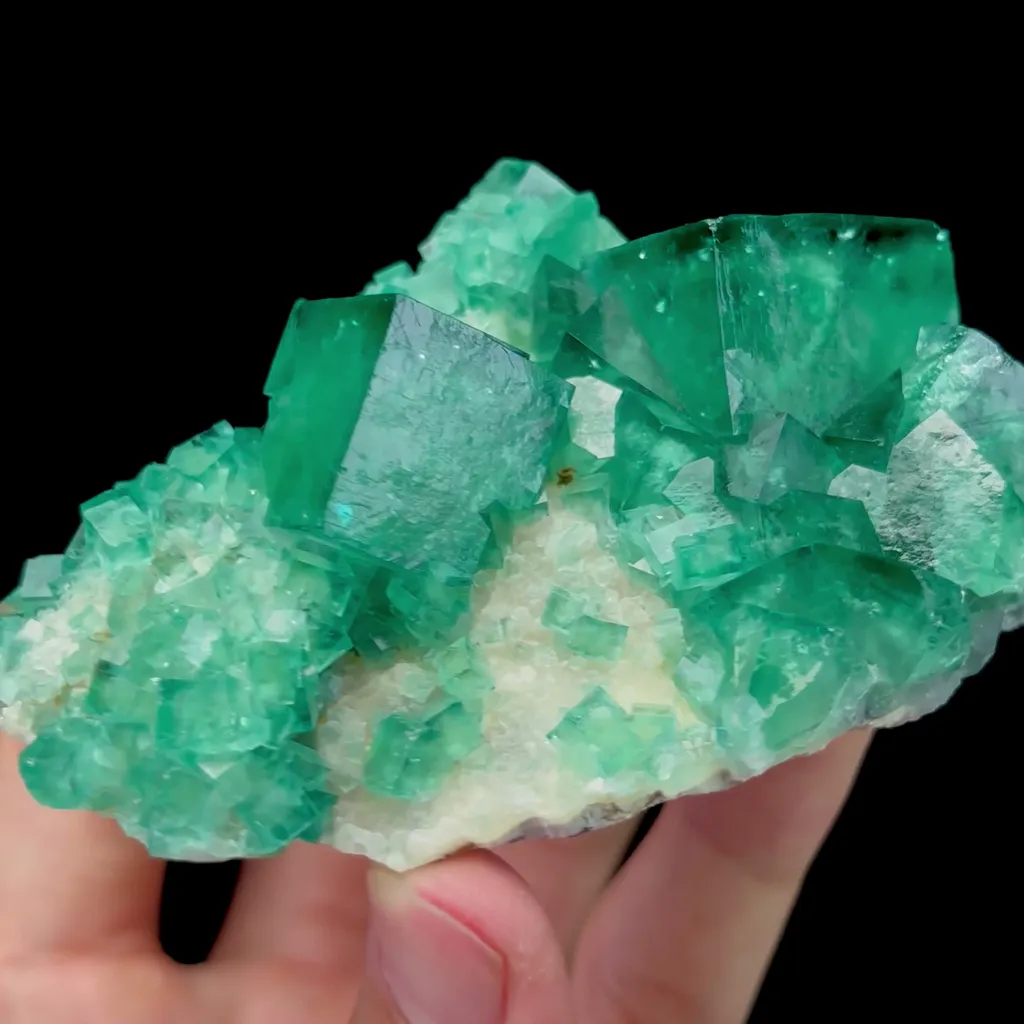 Natural Green Fluorite Mineral Specimen,High Quality Specimen,MADAGASCAR(100*60*41mm) - image 2