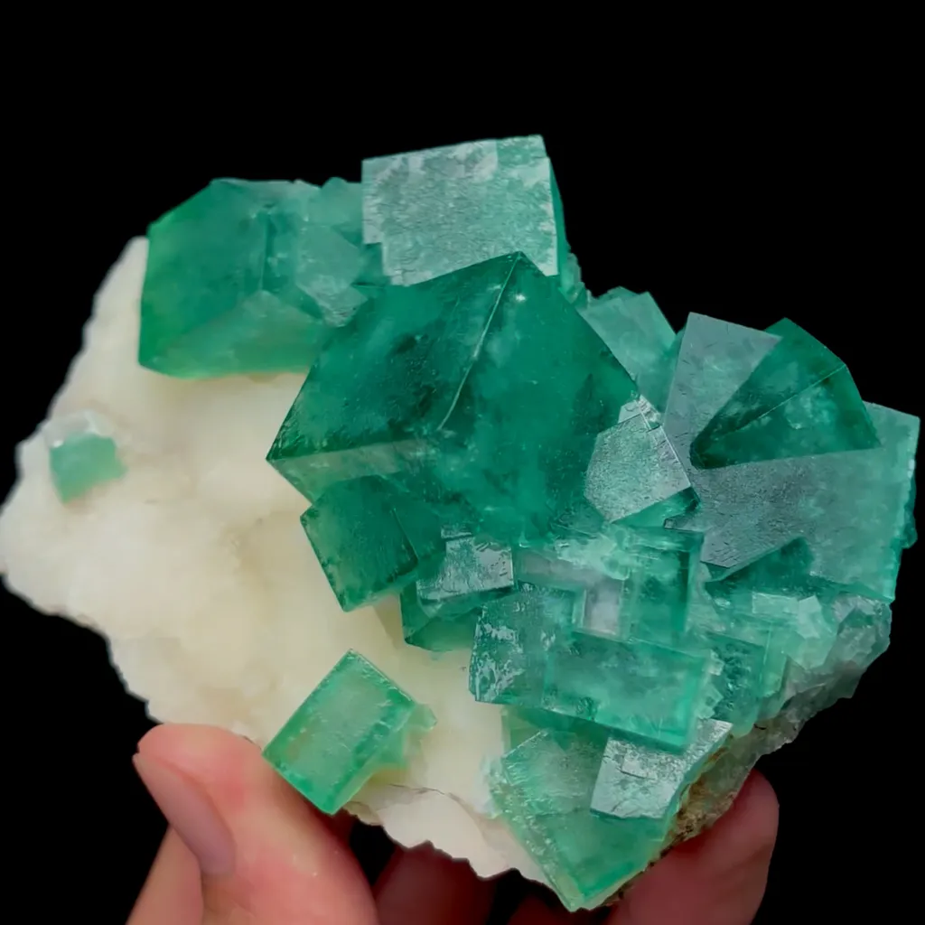 Natural Green Fluorite Mineral Specimen,High Quality Specimen,MADAGASCAR(100*75*50mm) - image 5