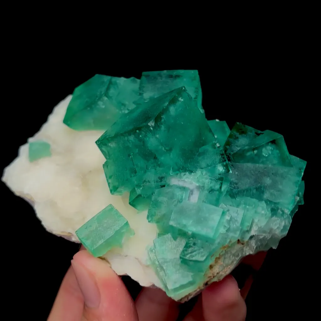 Natural Green Fluorite Mineral Specimen,High Quality Specimen,MADAGASCAR(100*75*50mm) - image 4