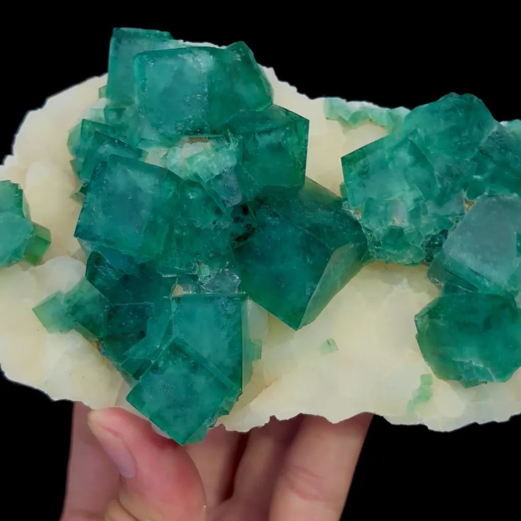Natural Green Fluorite Mineral Specimen,High Quality Specimen,MADAGASCAR(132*89*49mm) - image 5