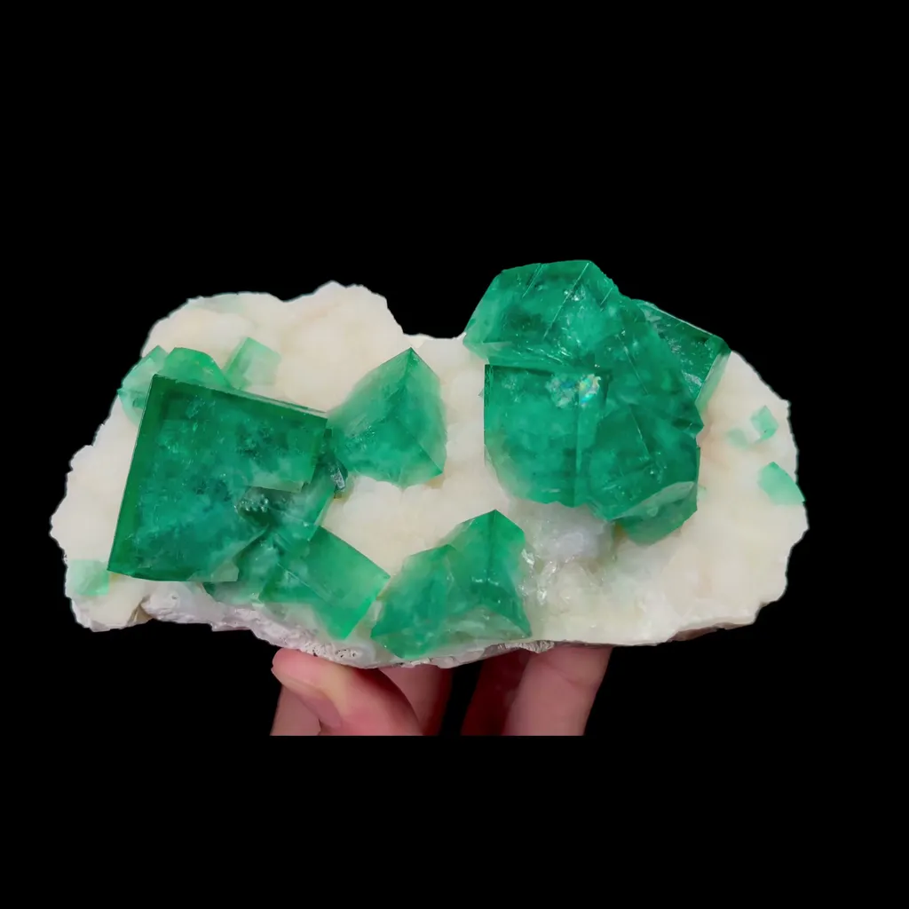 Natural Green Fluorite Mineral Specimen,High Quality Specimen,MADAGASCAR(140*75*60mm) image