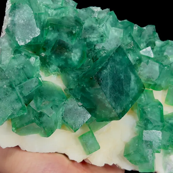 Natural Green Fluorite Mineral Specimen,High Quality Specimen,MADAGASCAR(170*110*68mm) - image 3