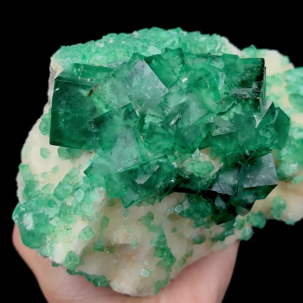 Natural Green Fluorite Mineral Specimen,High Quality Specimen,MADAGASCAR(170*130*80mm) - image 2